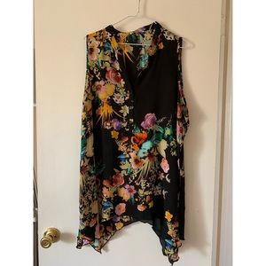 Floral sleeveless shirt